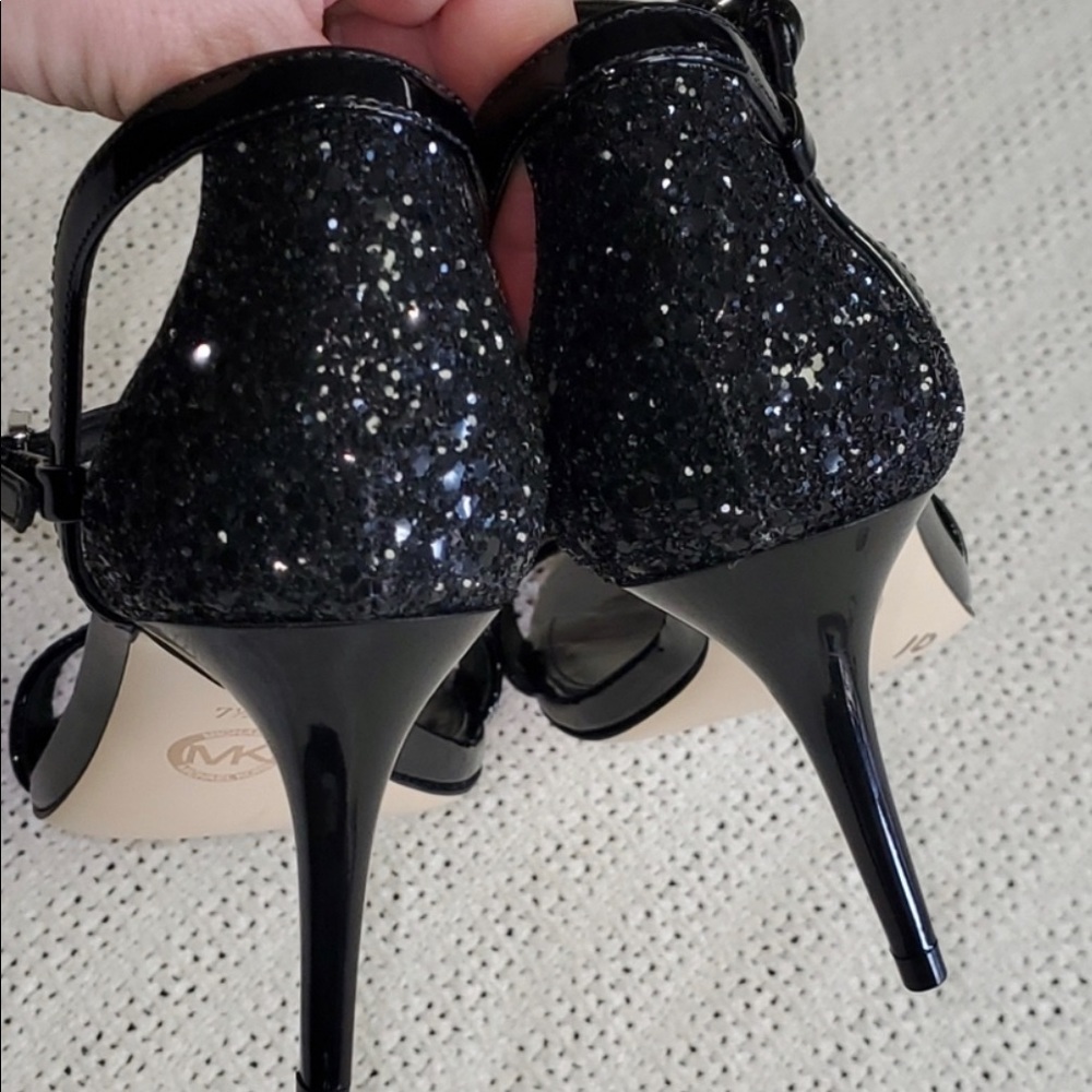 Michael Kors Sz. 7.5 Strap 3" Heels 👠 - Picture 5 of 5